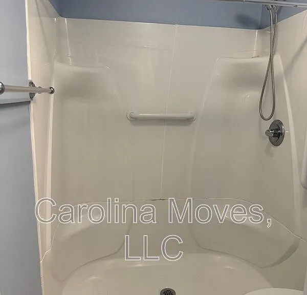925 Cleveland St #231 — Photo 3