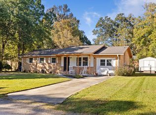 105 W Walnut Cir, Summerville, SC 29485