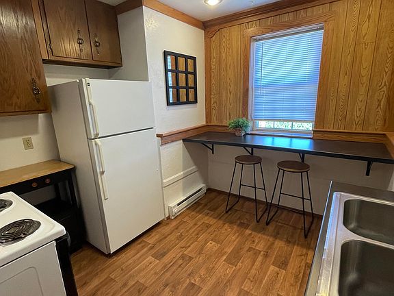 5th image of 26456 Clare Rd #1