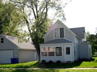 209 3rd Ave NW, Isanti, MN 55040