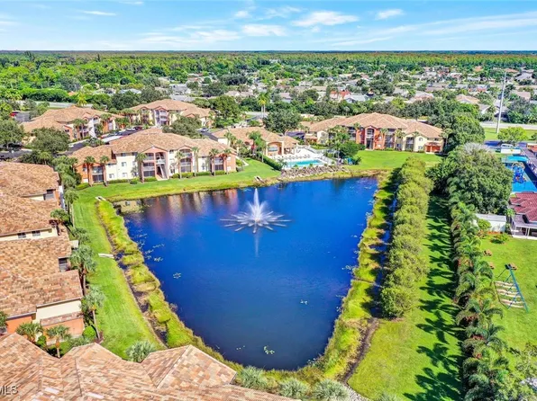 6300 Aragon Way APT 101, Fort Myers, FL 33966