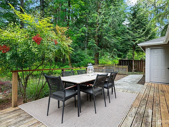 2nd image of 2607 17th Avenue NW