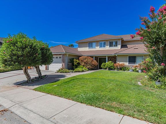 2nd image of 5819 Widgeon Ct