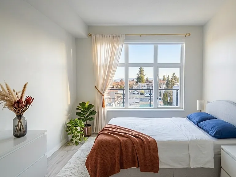 6283 Kingsway #Penthouse 5 — Photo 5