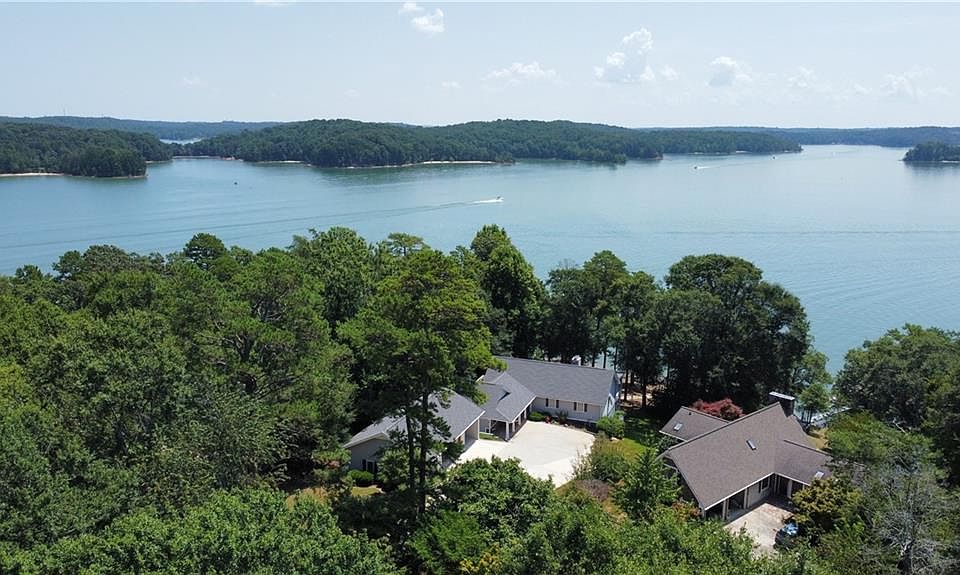 208 Knox Cir, Lavonia, GA 30553 MLS 7299387 Zillow