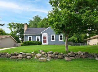 10518 W Spring Green Rd, Milwaukee, WI 53228