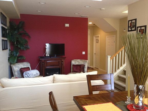 2nd image of 533 Loch Lomond Way