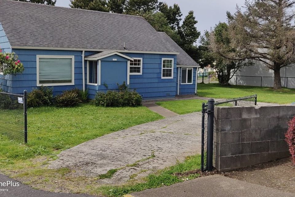 1st image of 1525 NW 18th St