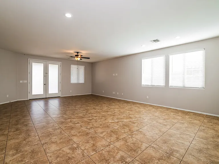 7543 W Darrel Rd — Photo 3