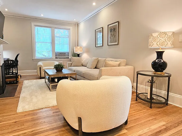 200 Mount Auburn St — Photo 2