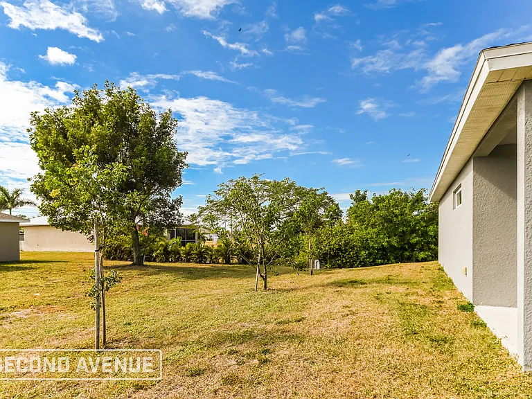 108 NW 26th St — Photo 20