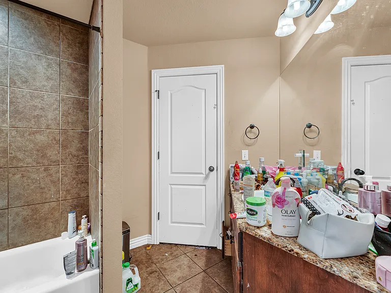 2265 N Covington Park Blvd — Photo 12