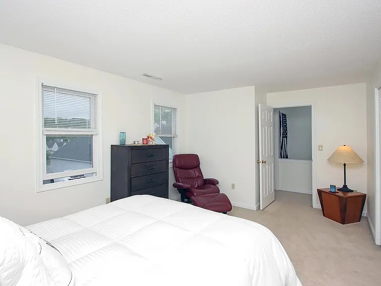 36 Southgate Dr #36 — Photo 11