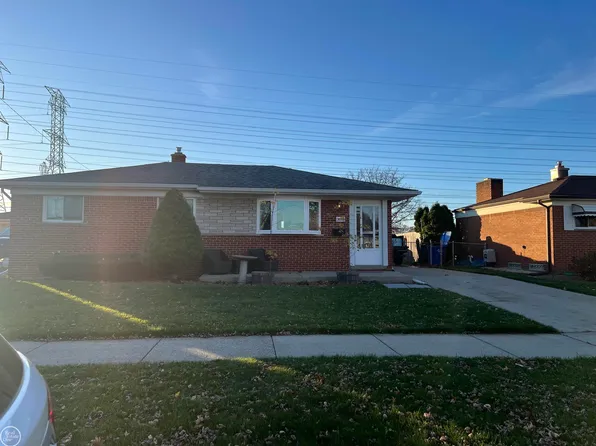 30709 Iroquois Dr, Warren, MI 48088