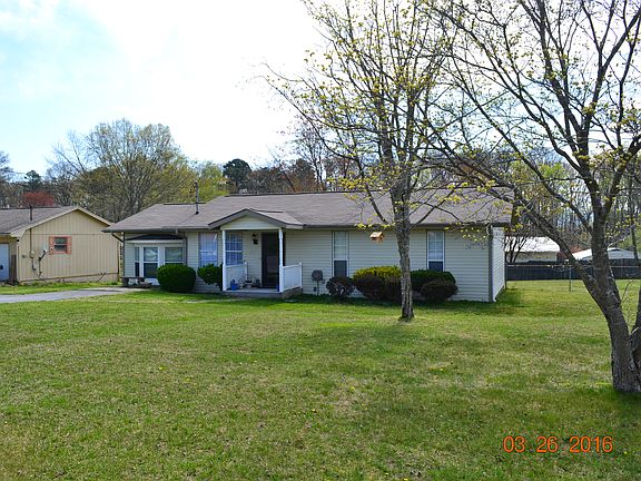 2nd image of 837 Dayton Dr
