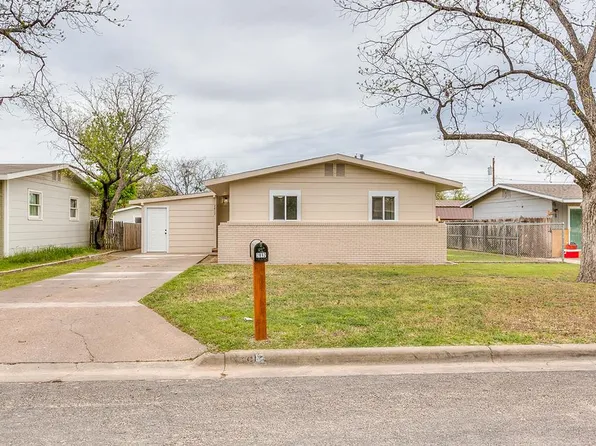 2812 Jomar St, San Angelo, TX 76901