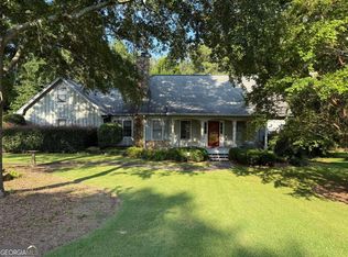 958 Sweet Briar Trl SE, Conyers, GA 30094