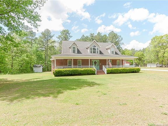 3rd image of 250 White Oak Dr
