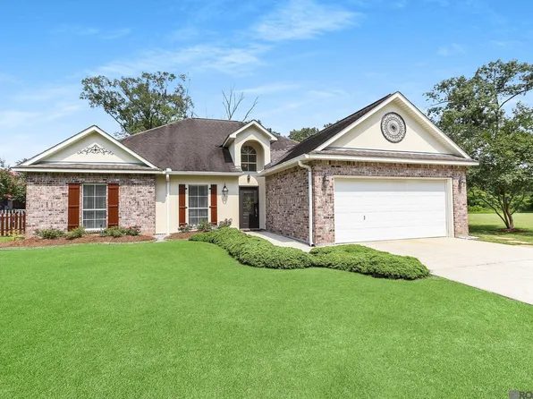 16270 Greenwood Dr, Prairieville, LA 70769