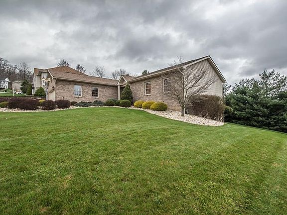2nd image of 2400 Briarhill Ct