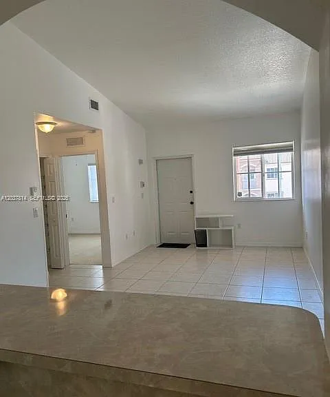 1271 SE 28th Ct #203 — Photo 1