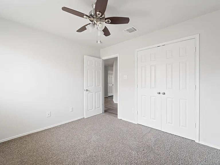 2405 Freddie L. Nichols Sr. Dr — Photo 19