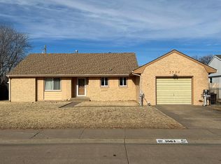 5504 Apache Rd, Great Bend, KS 67530