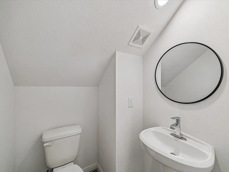 1524 Ojeman Rd #D — Photo 13