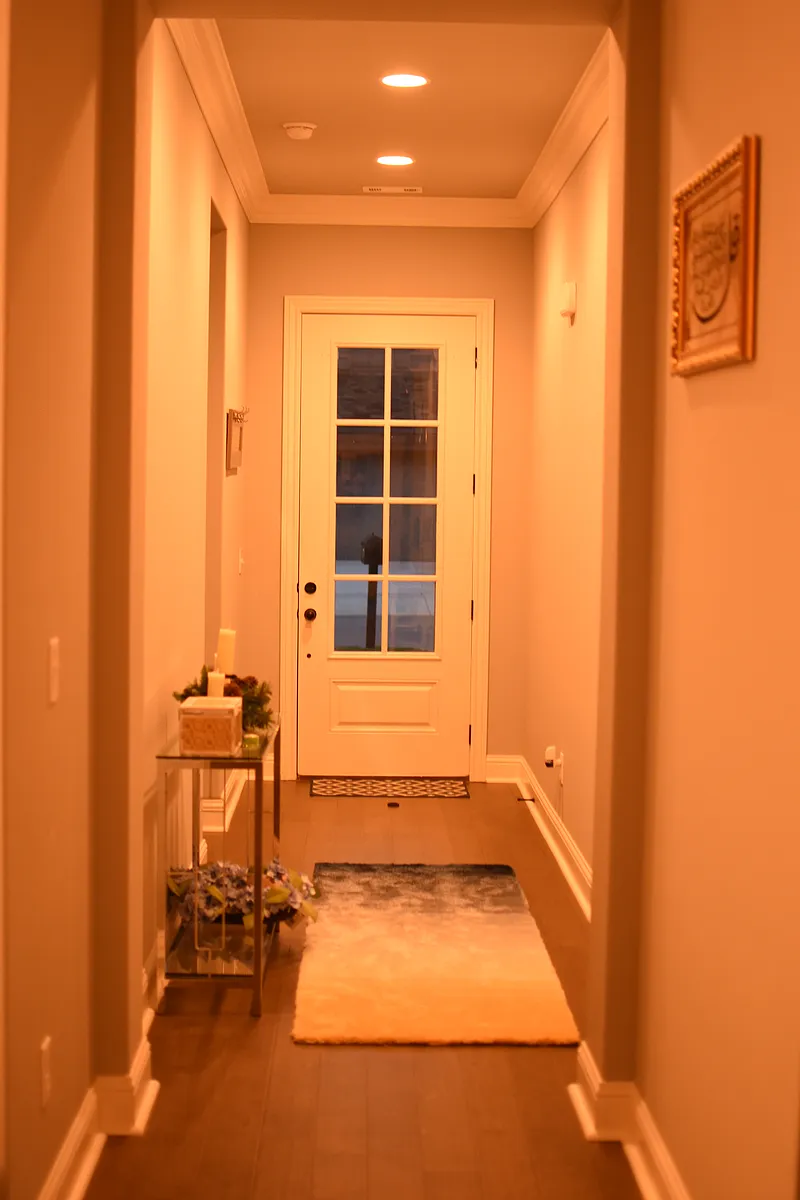 Hallway - 4709 Bedingfield St