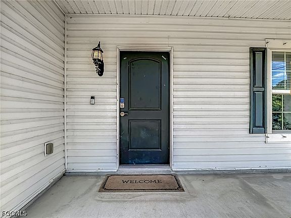 4th image of 3036 Harvard Cir