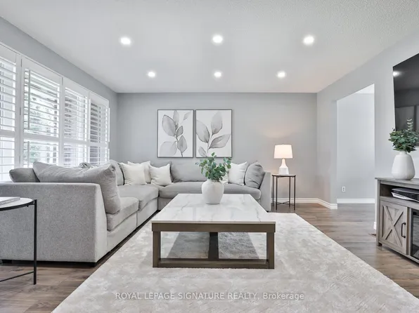 13 Smyth Cres, New Tecumseth, ON L0G 1A0