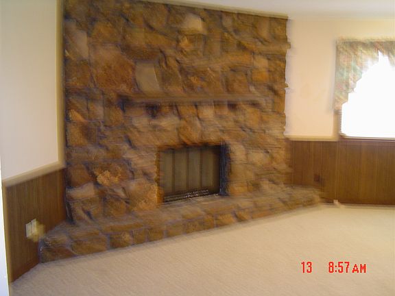 4th image of 405 W Orange St