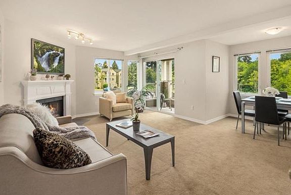 Living Room & Dining Room