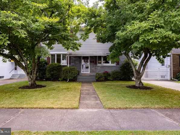 55 Leuckel Ave, Hamilton, NJ 08619