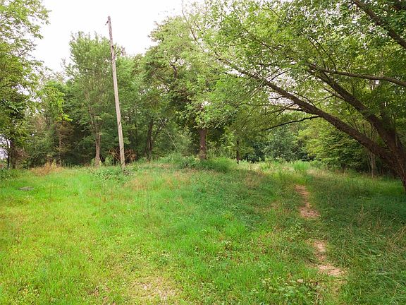 2nd image of 576 Rocky Hill Hays Rd