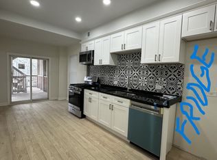 1507 W Nelson St #2, Chicago, IL 60657