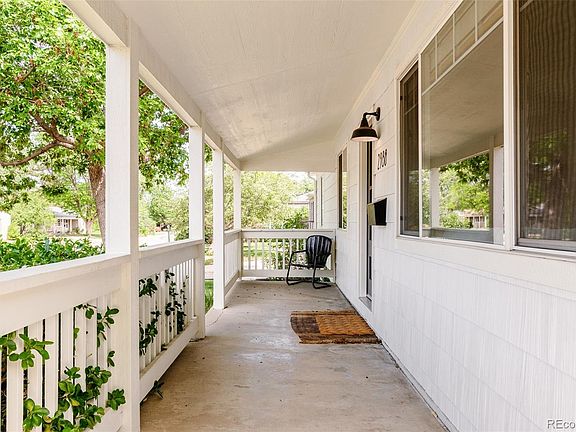 3rd image of 2980 S Holly Place