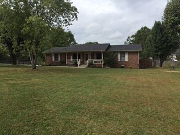 2nd image of 104 Lee Ave