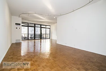 Rented by NextStopNY