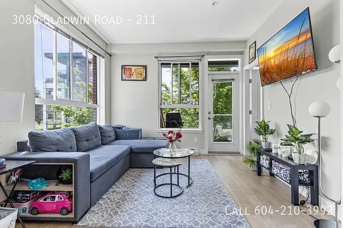 3080 Gladwin Rd Photo 1