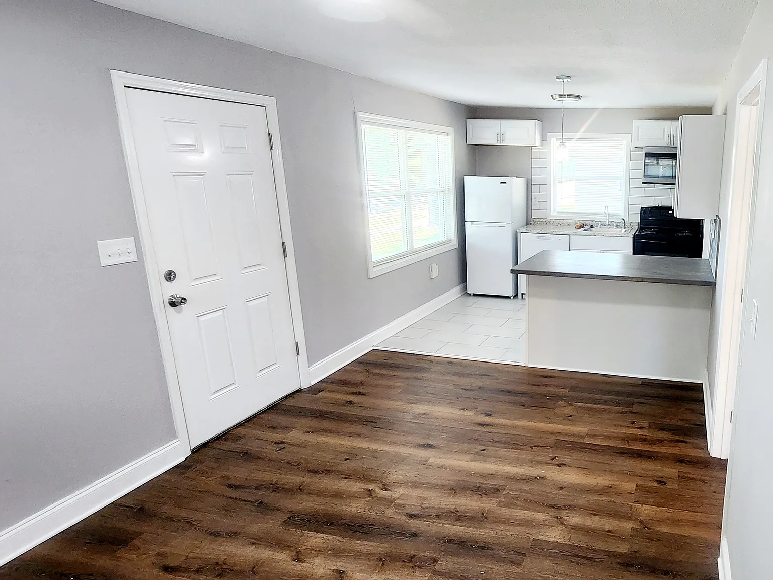 1 bed, 695 sqft, $995 — Photo 4