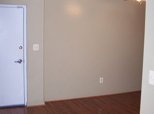 17 46th St SE APT 5, Washington, DC 20019