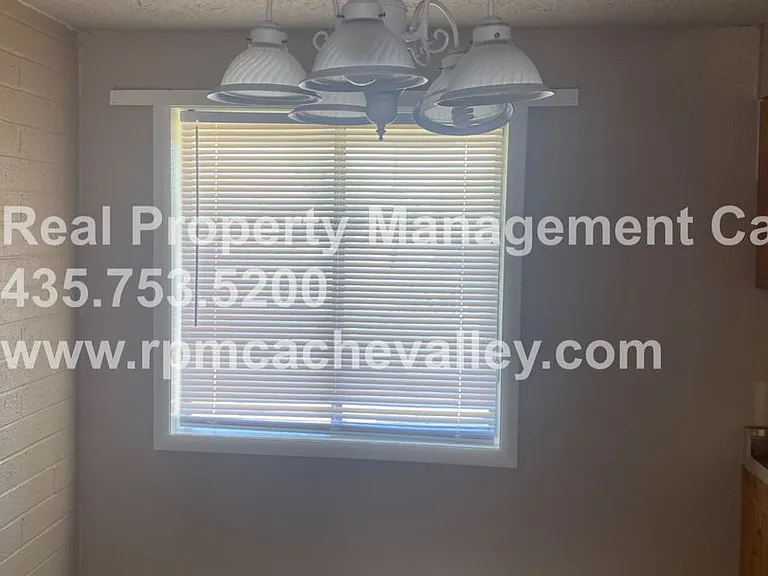 281 Riverbend Rd #1-4 — Photo 3