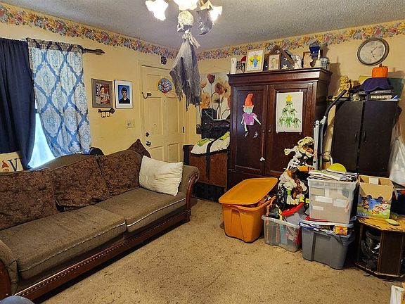 4th image of 31557 Linder Rd