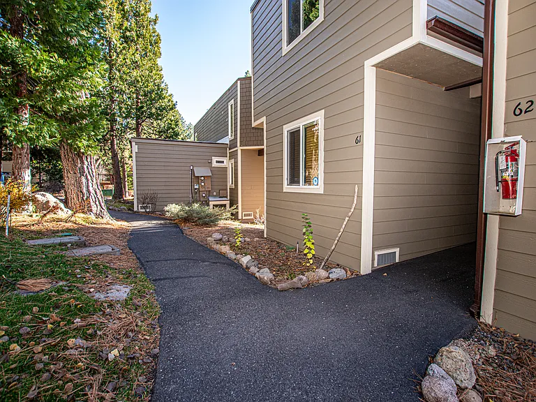 3115 N Lake Blvd #61 — Photo 24