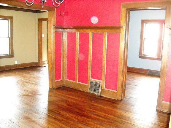 2nd image of 1224 Marshall Ave