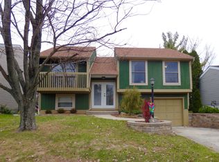 3800 Farm Brook Ln, Columbus, OH 43204