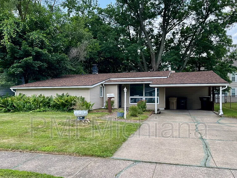 3110 Voll Ln — Photo 2