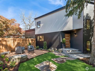 1514 Interlaken Place E, Seattle, WA, 98112