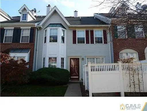5 Pembrook Ave — Photo 7